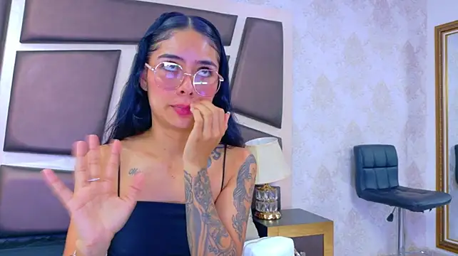 NicoleEsposito