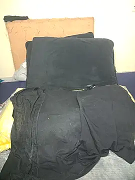 pretty_boobies webcam