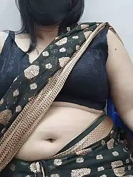 Tamil-HoneyQueen