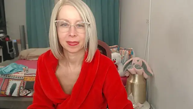 LuxuryNika live cam preview