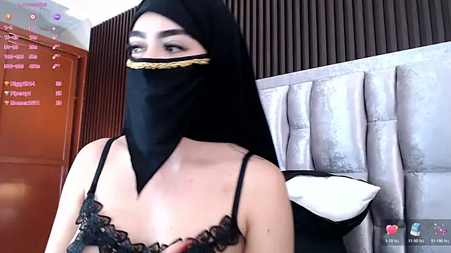Zahra_milks