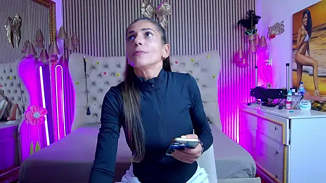 PlayfulShow