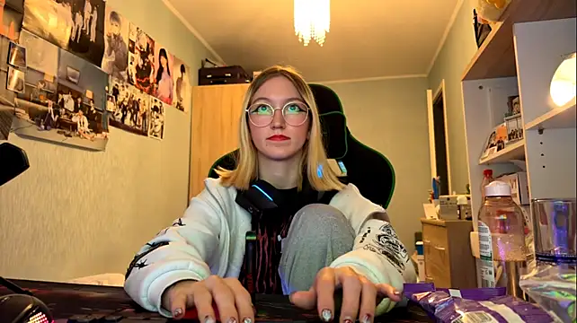 SoniaKotts webcam