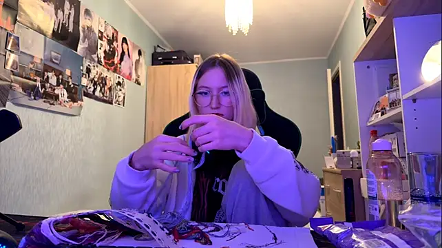 SoniaKotts webcam