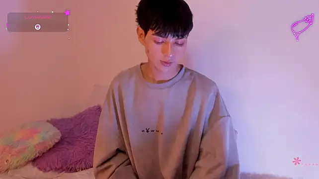 Aleaurarashii live sex cam