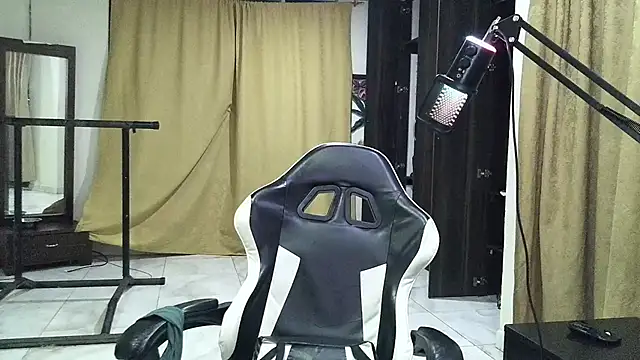 aronmiller404