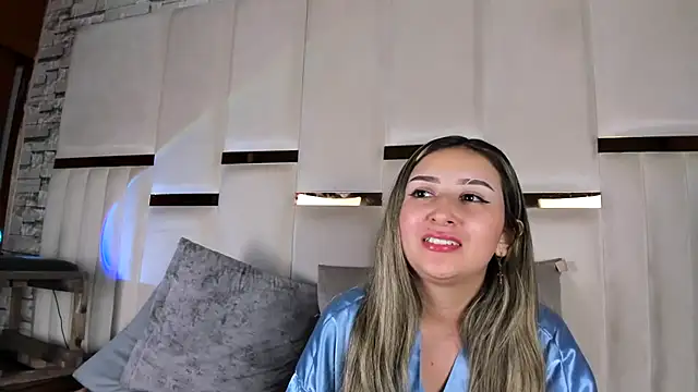 ANLLELOAndANGELA webcam