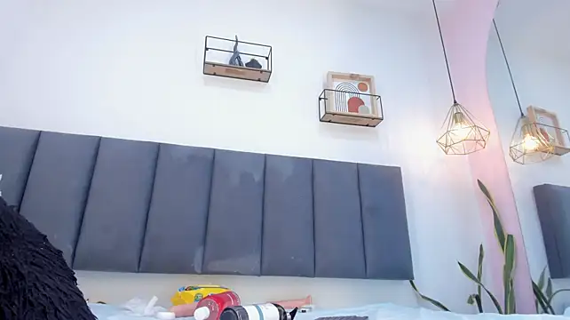 sam_doll_
