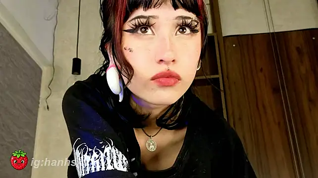 HannahSky_