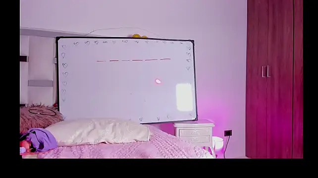 Ninanoir78