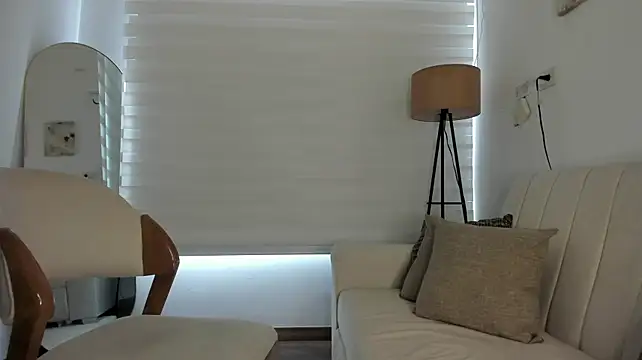 Ori_valentina webcam