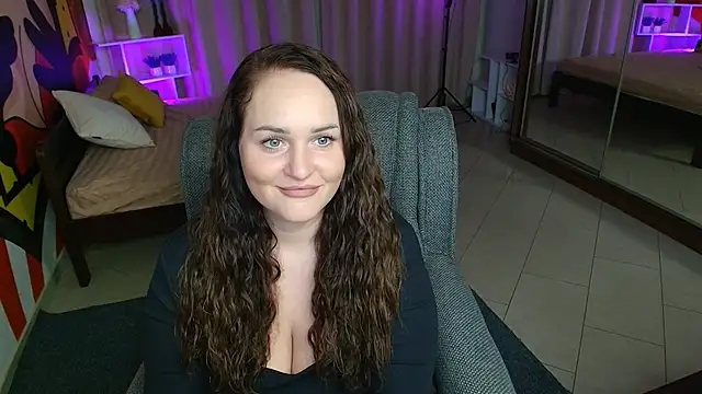 Chorna_Rouse live cam preview