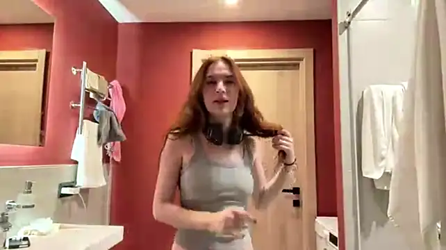 ConstanceMayo live cam on StripChat