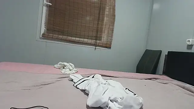 fulloferotic webcam