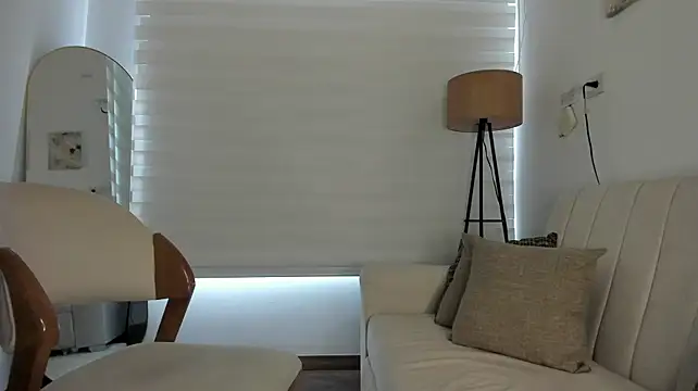 Ori_valentina webcam