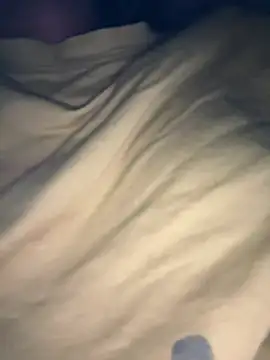 Yoursexy_pinky webcam