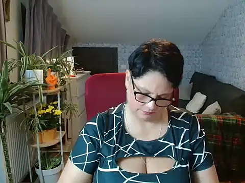 Newgirl4you webcam
