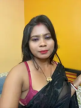RedQQueen live cam on StripChat