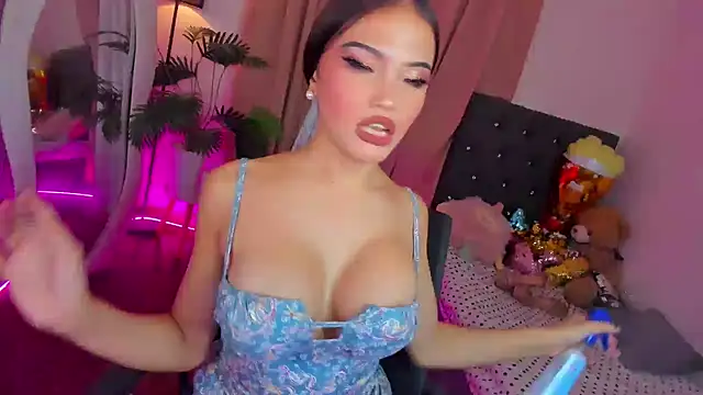 RueLoove69 webcam