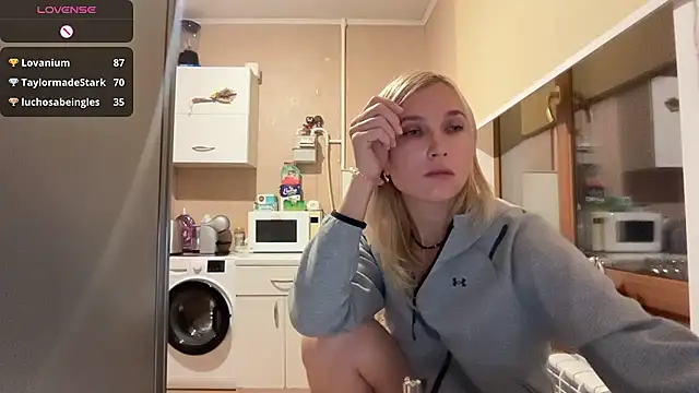 AngelJeni webcam