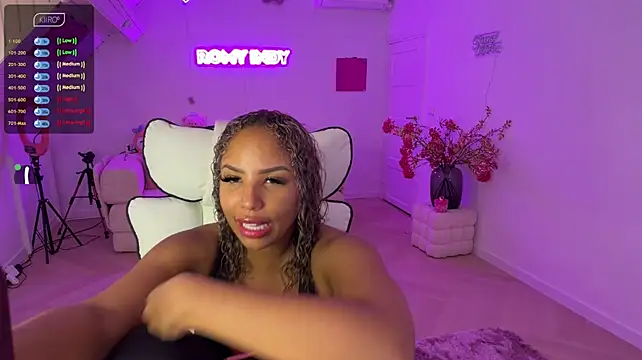 RomyIndyXXX webcam
