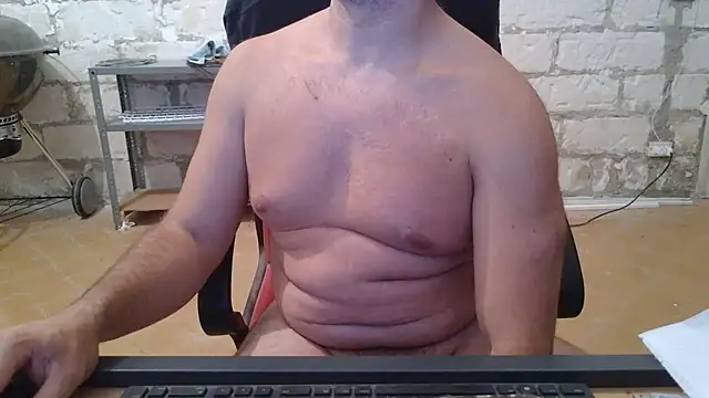 brunosso85ita live cam on StripChat