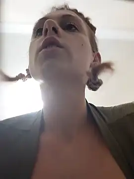 Bellaa25