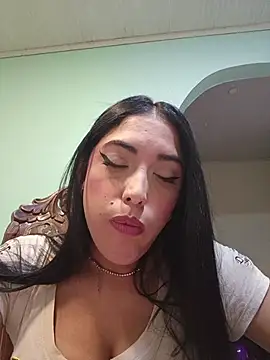 lanaaa_222's live room