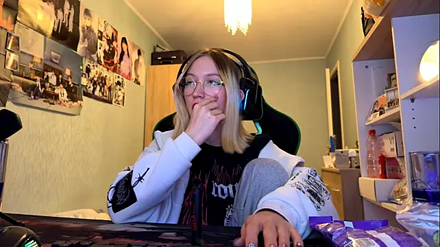 SoniaKotts webcam