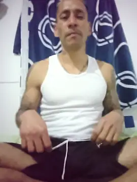 Elmono__1 webcam