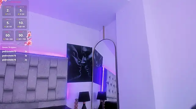Kiaraa_lux live cam on StripChat