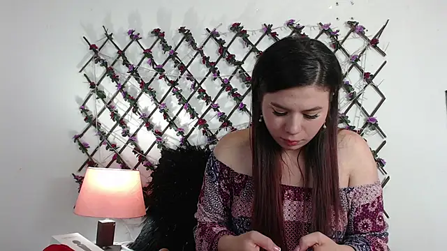 samantha_wallker (F teen) - Spanking the ass X10💥🔥🔥