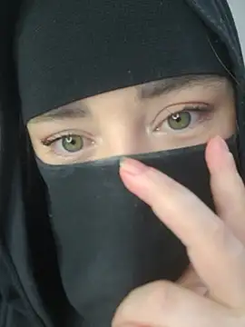 Bisan_sexy