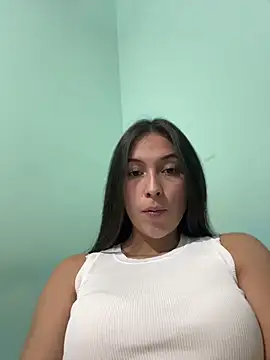 VictoriaLannee