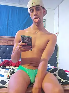 Dennis_Lupers