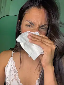 MaddyX__ webcam