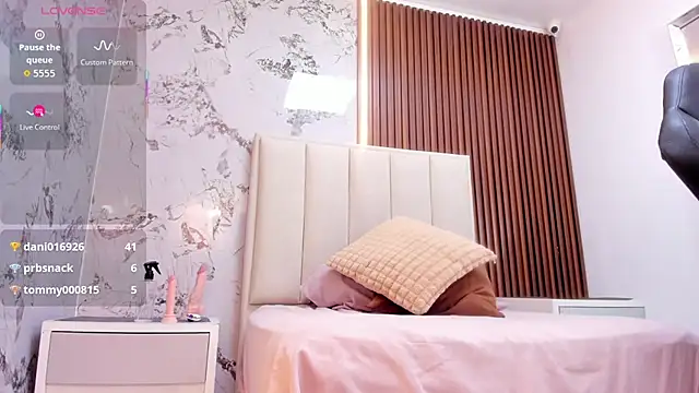 MELANIE_VEGA webcam