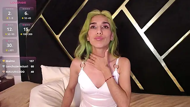 Scarlett_Moon3 webcam