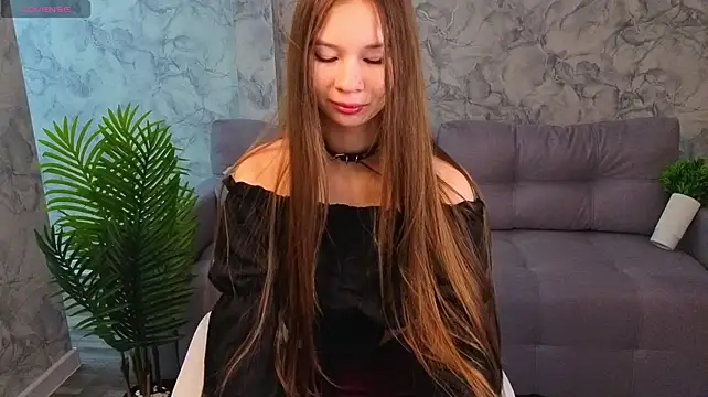 Nicole_Allenn