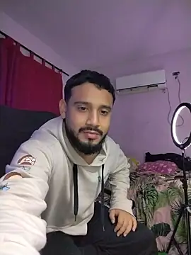BadboyX333 webcam