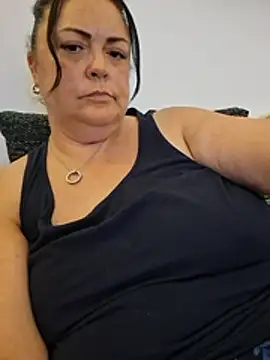 Luna81_XXX