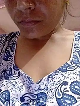 Varsha_96 webcam