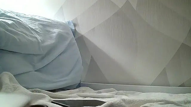 Ragahotitalia live cam on StripChat