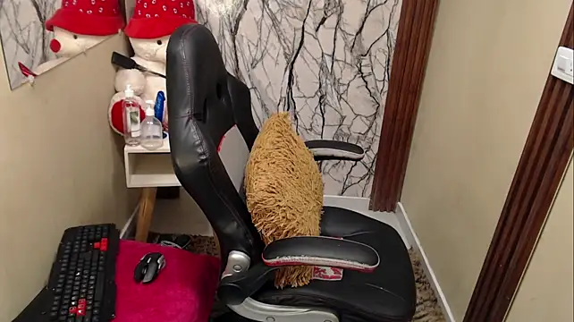 iris_blake_vc live cam on StripChat