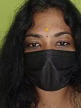 Tamil_Mithra live cam on StripChat
