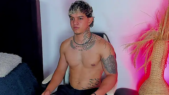 Noah__Browm