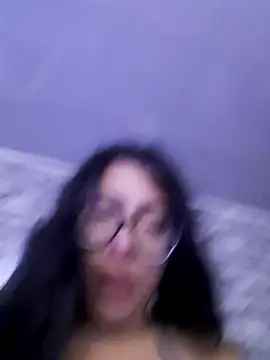 Olivia_Collinns1 live cam on StripChat