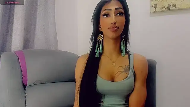 Hilary_Rodriguez_ live cam preview