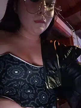 Julieth85_