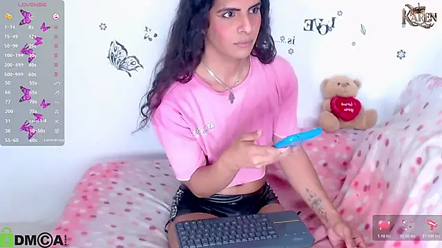 karen_sophia live cam preview